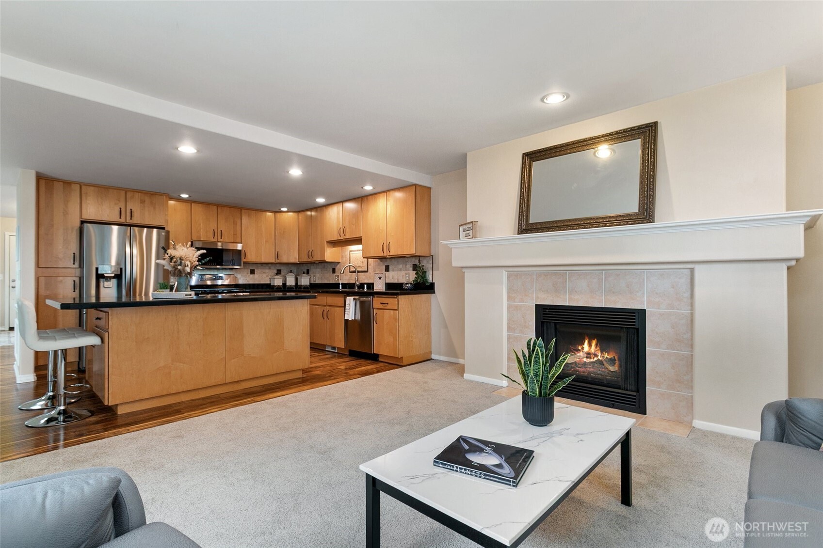 708 Hilltop Avenue , Kent, WA 98031