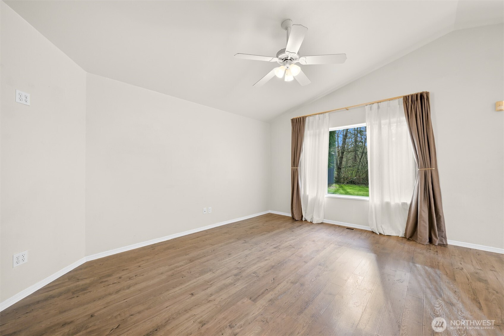 4390 Lateener Lane , Blaine, WA 98230