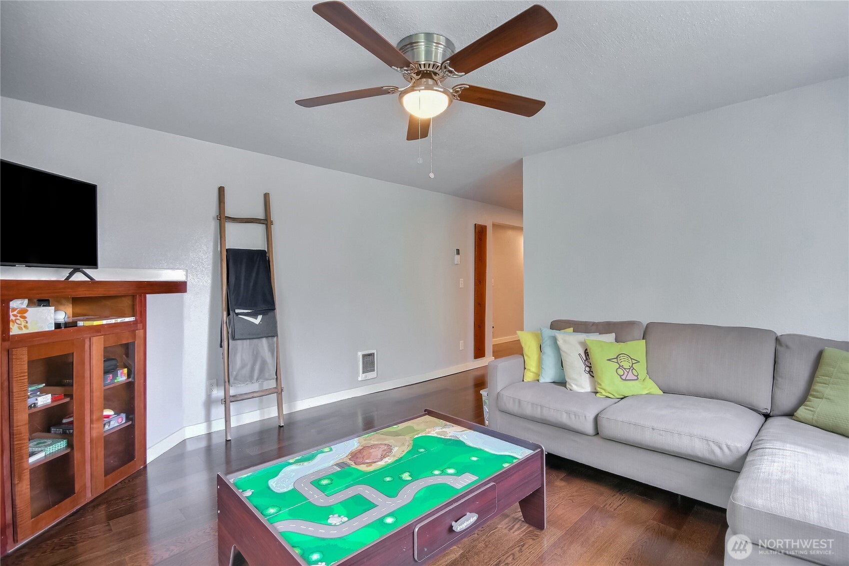 7417 S Prospect Street , Tacoma, WA 98409