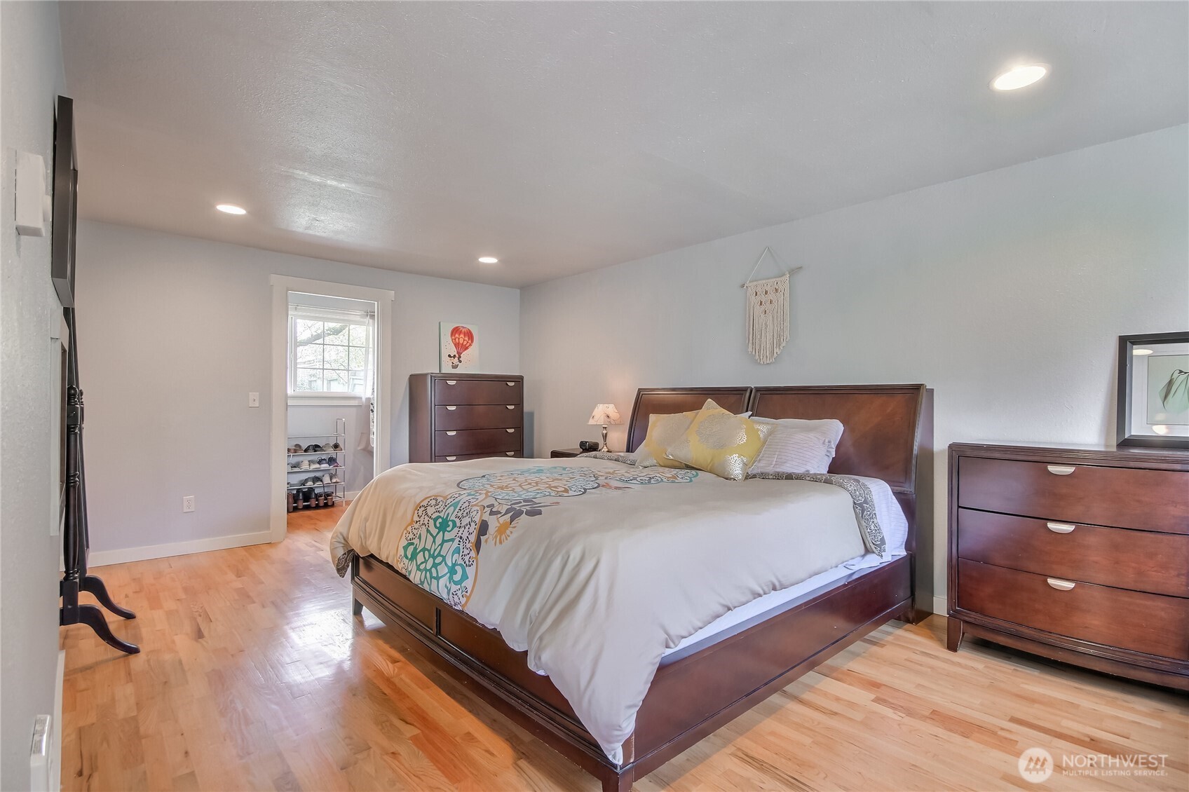 7417 S Prospect Street , Tacoma, WA 98409