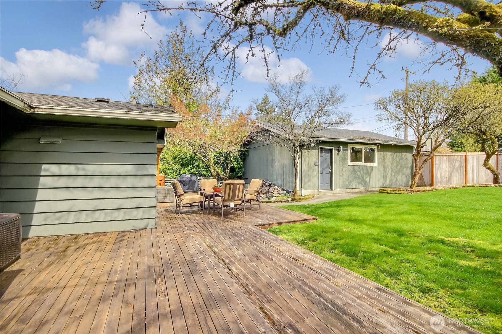 7417 S Prospect Street , Tacoma, WA 98409