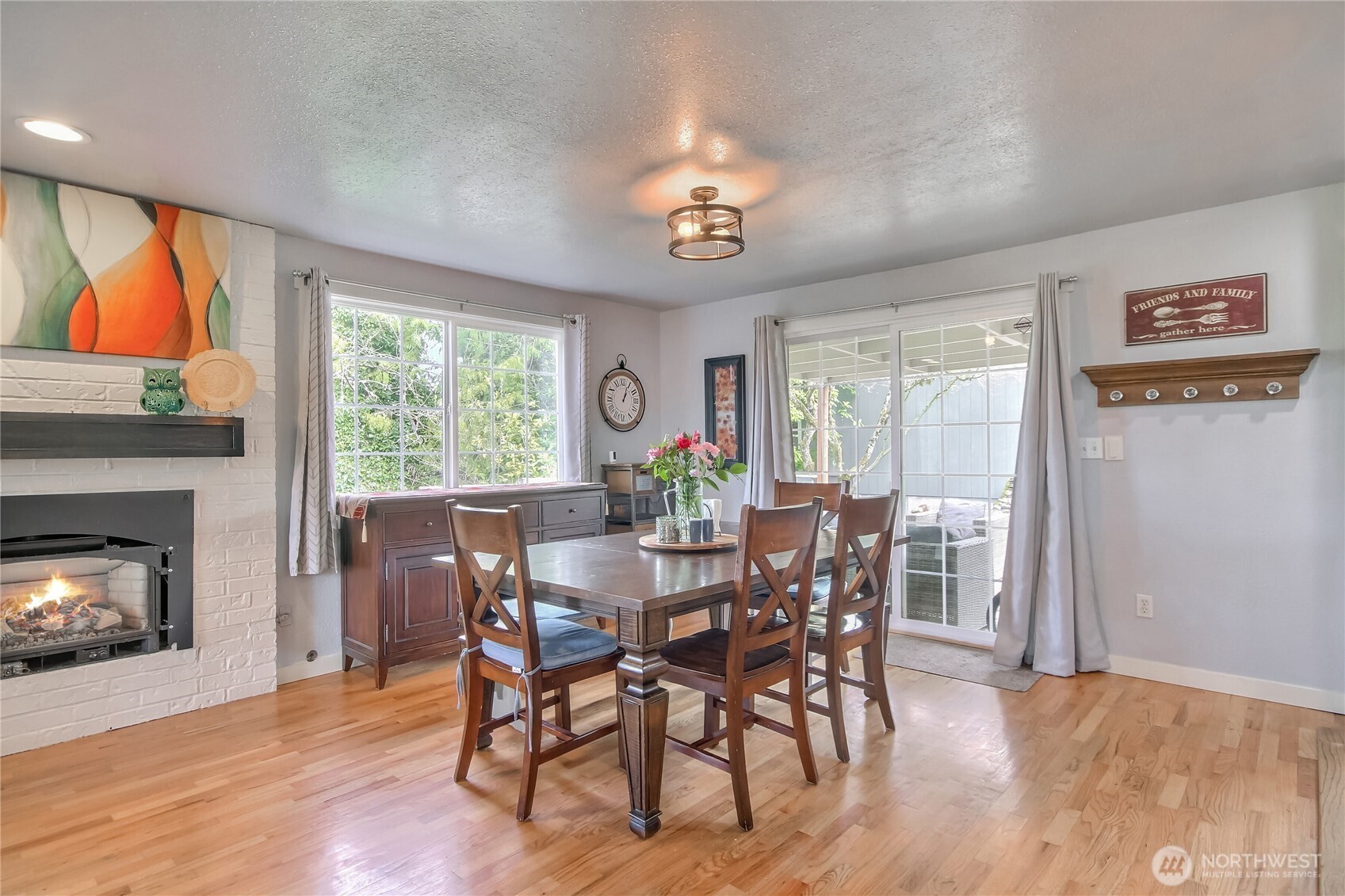 7417 S Prospect Street , Tacoma, WA 98409