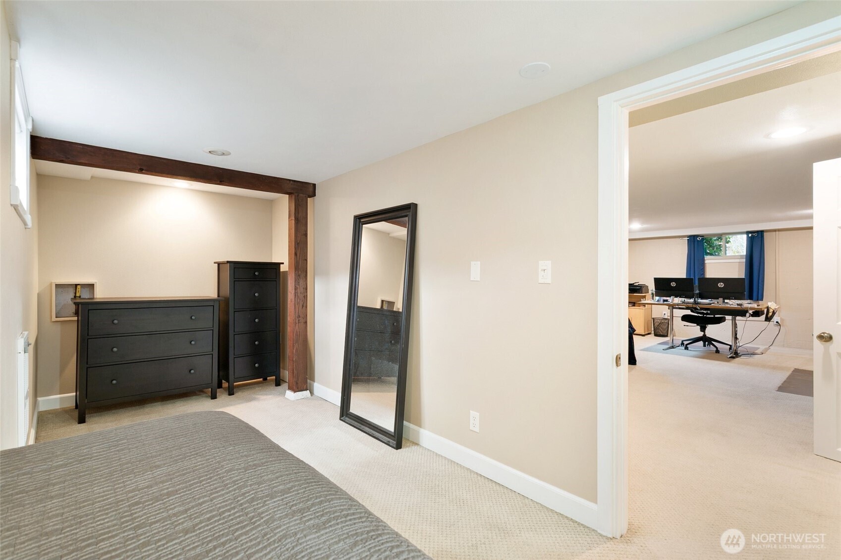 214 J Street NE, Auburn, WA 98002