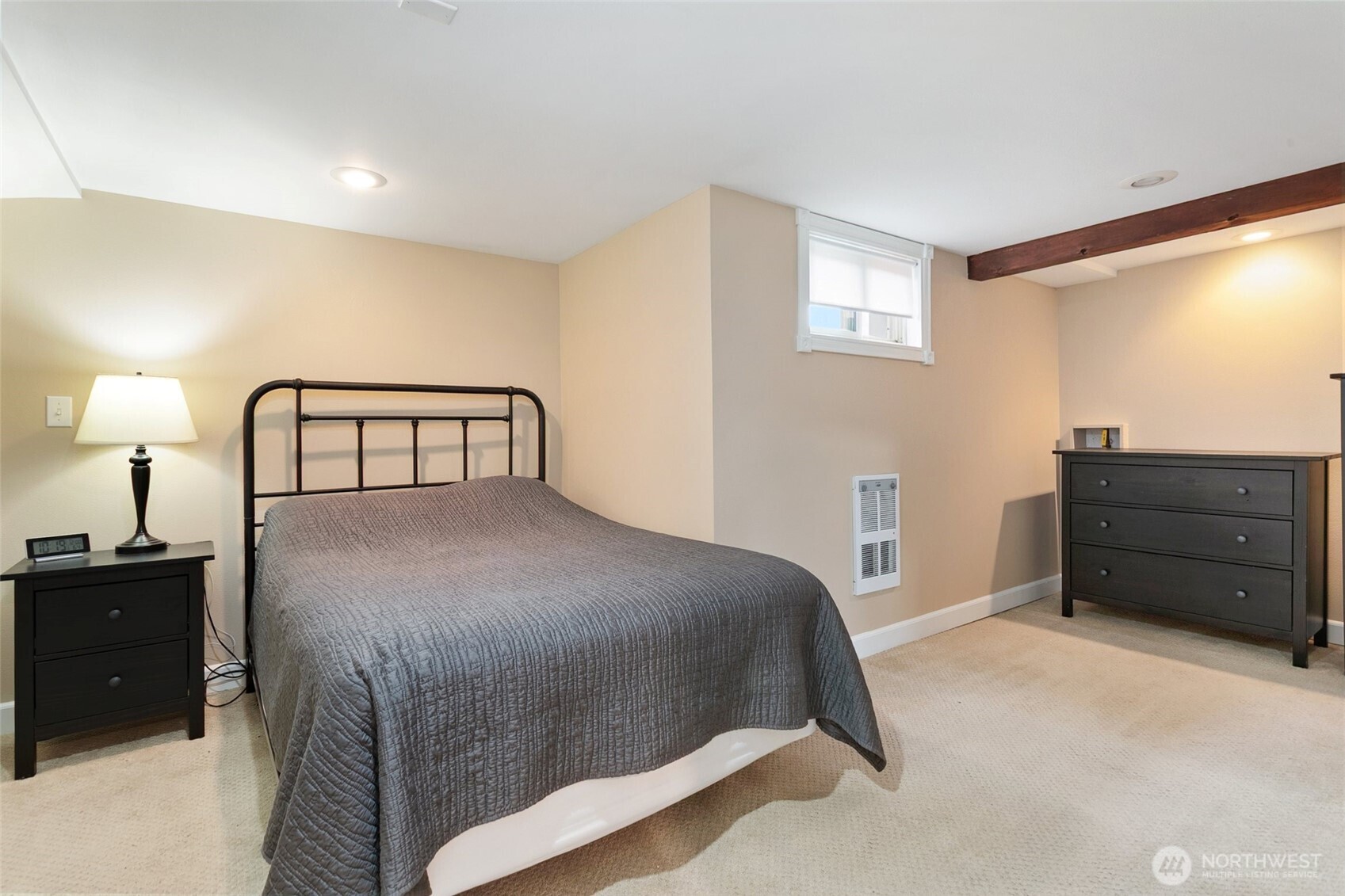 214 J Street NE, Auburn, WA 98002