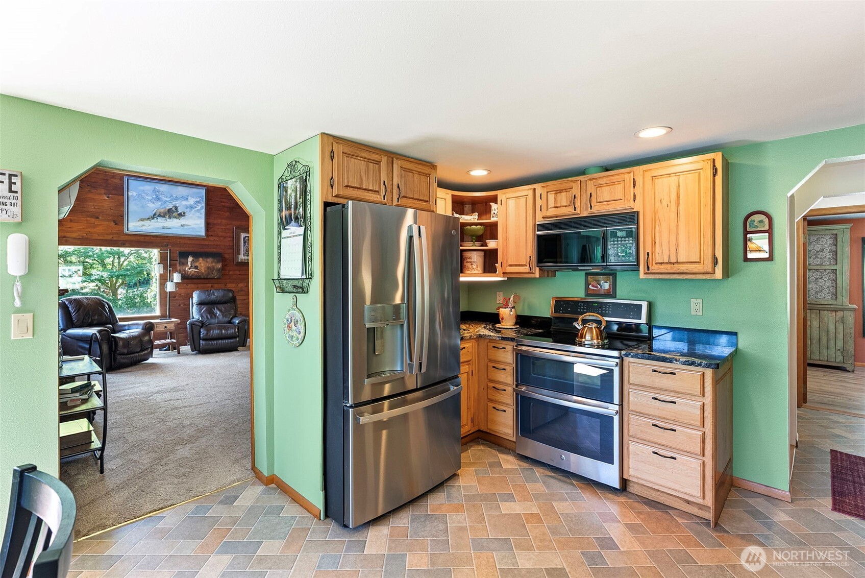 17401 Renton Maple Valley Road SE, Maple Valley, WA 98038