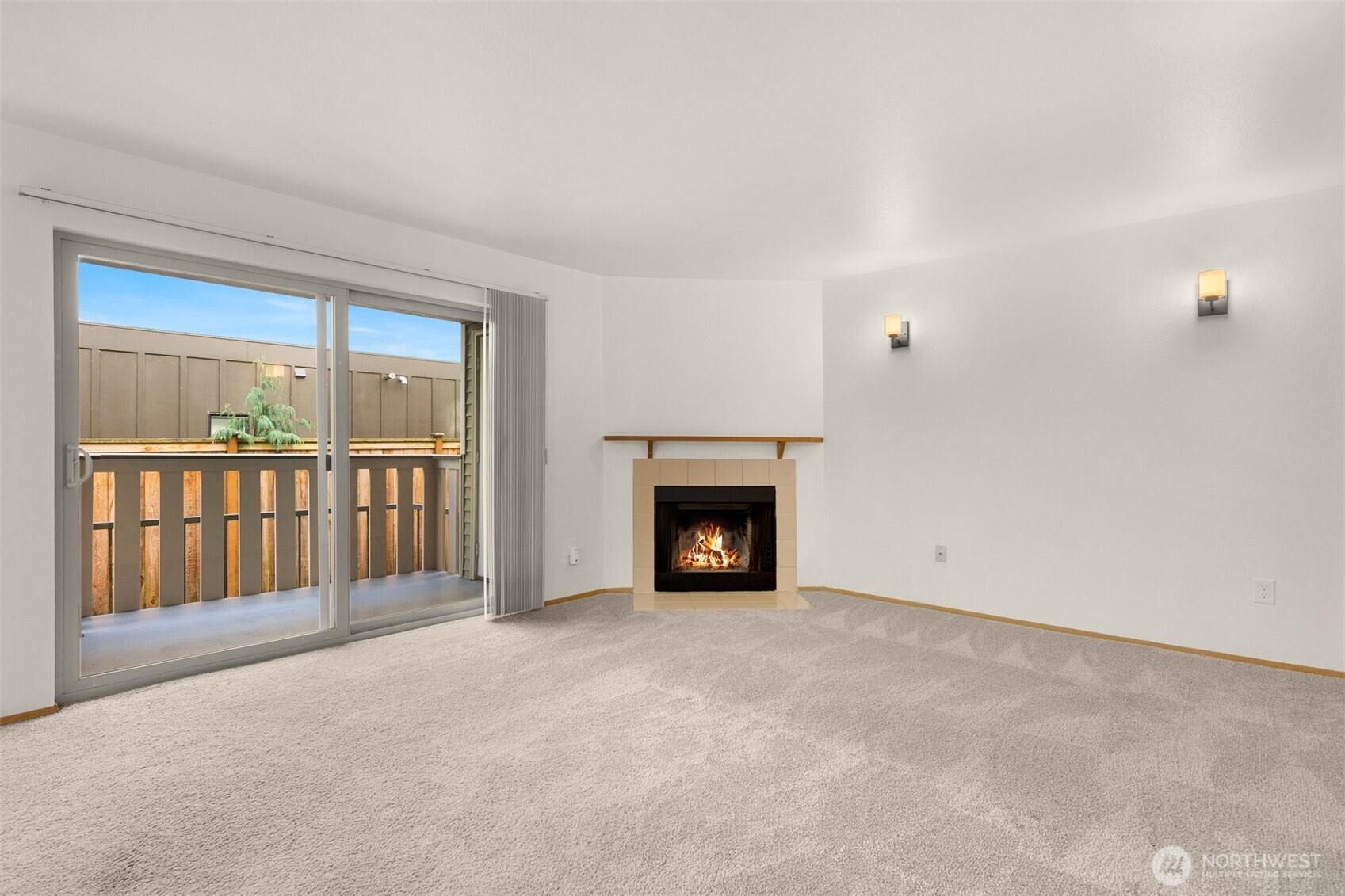18200 73rd Avenue NE #B103, Kenmore, WA 98028