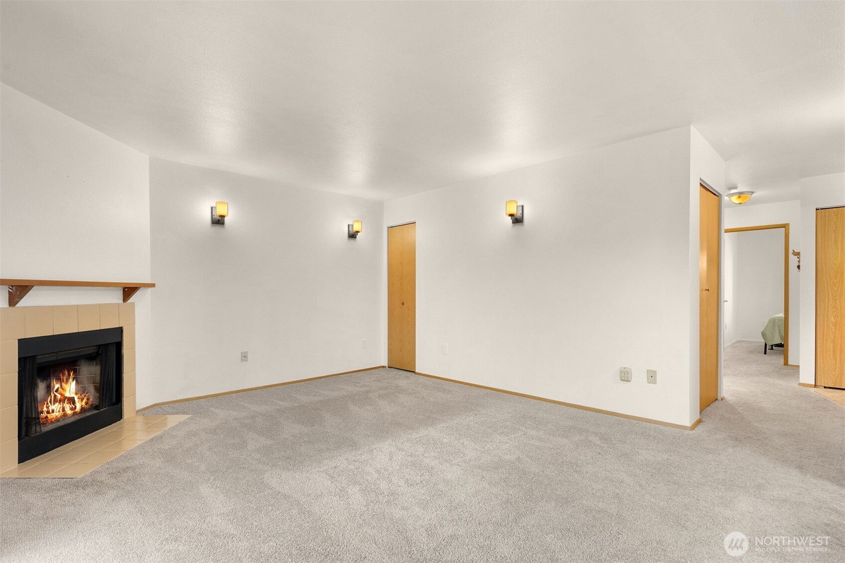 18200 73rd Avenue NE #B103, Kenmore, WA 98028