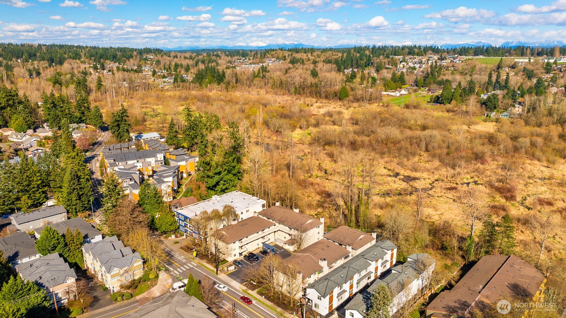 18200 73rd Avenue NE #B103, Kenmore, WA 98028