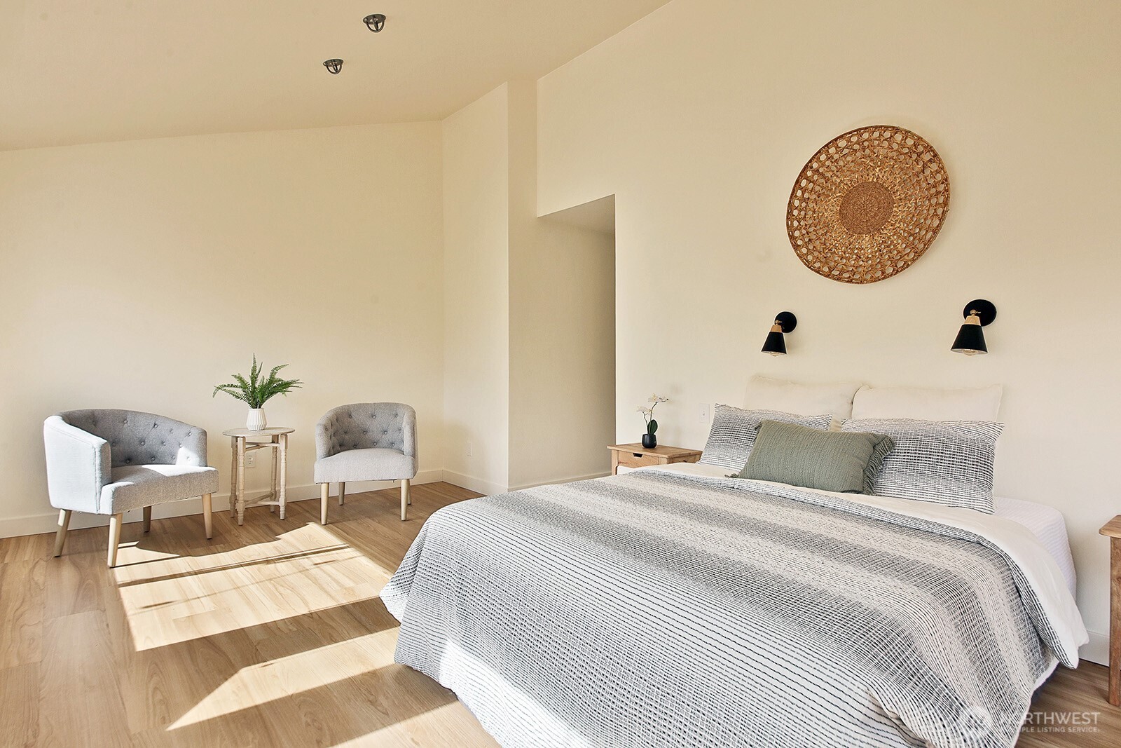 5663 Lenz Place , Langley, WA 98260