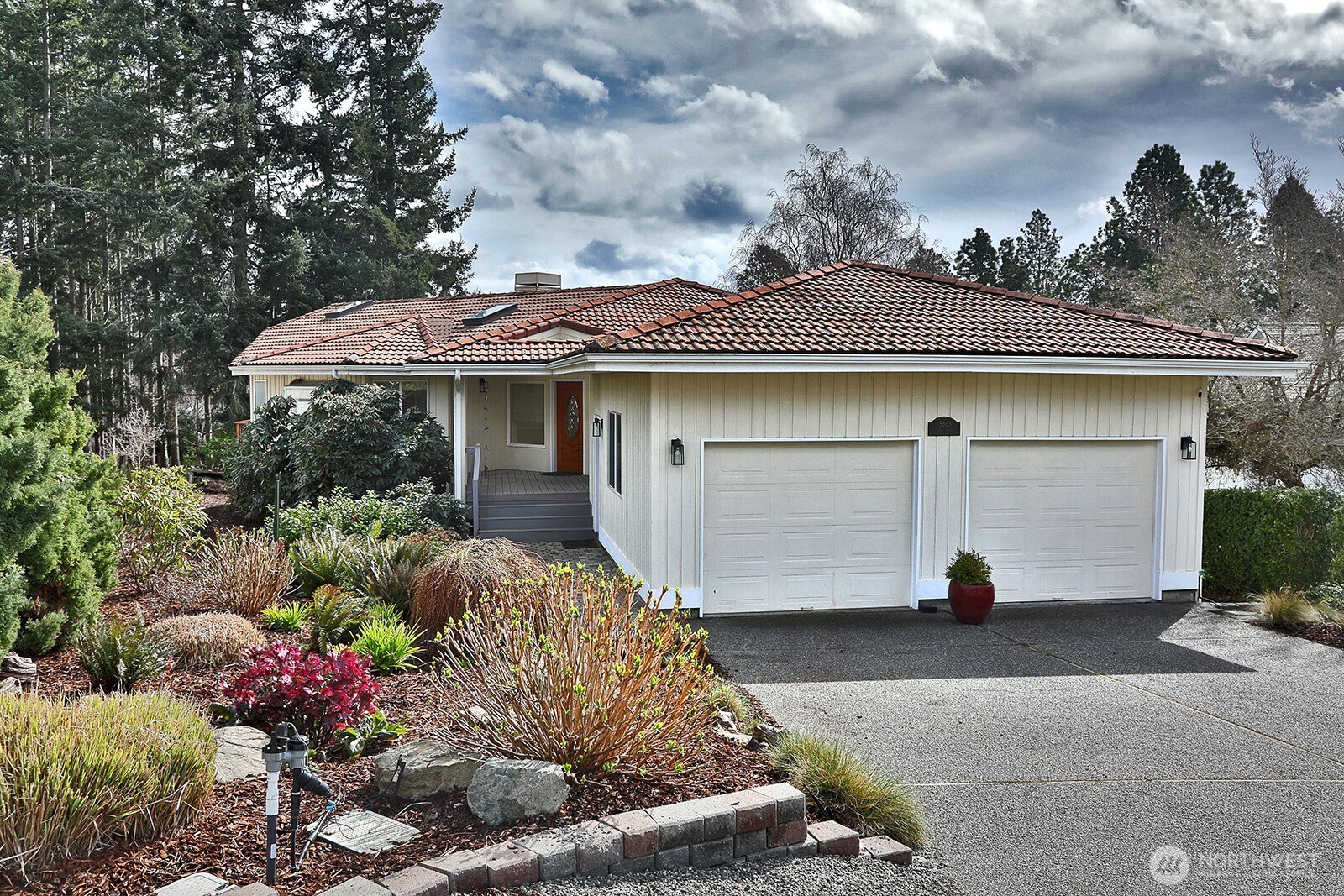 5663 Lenz Place , Langley, WA 98260