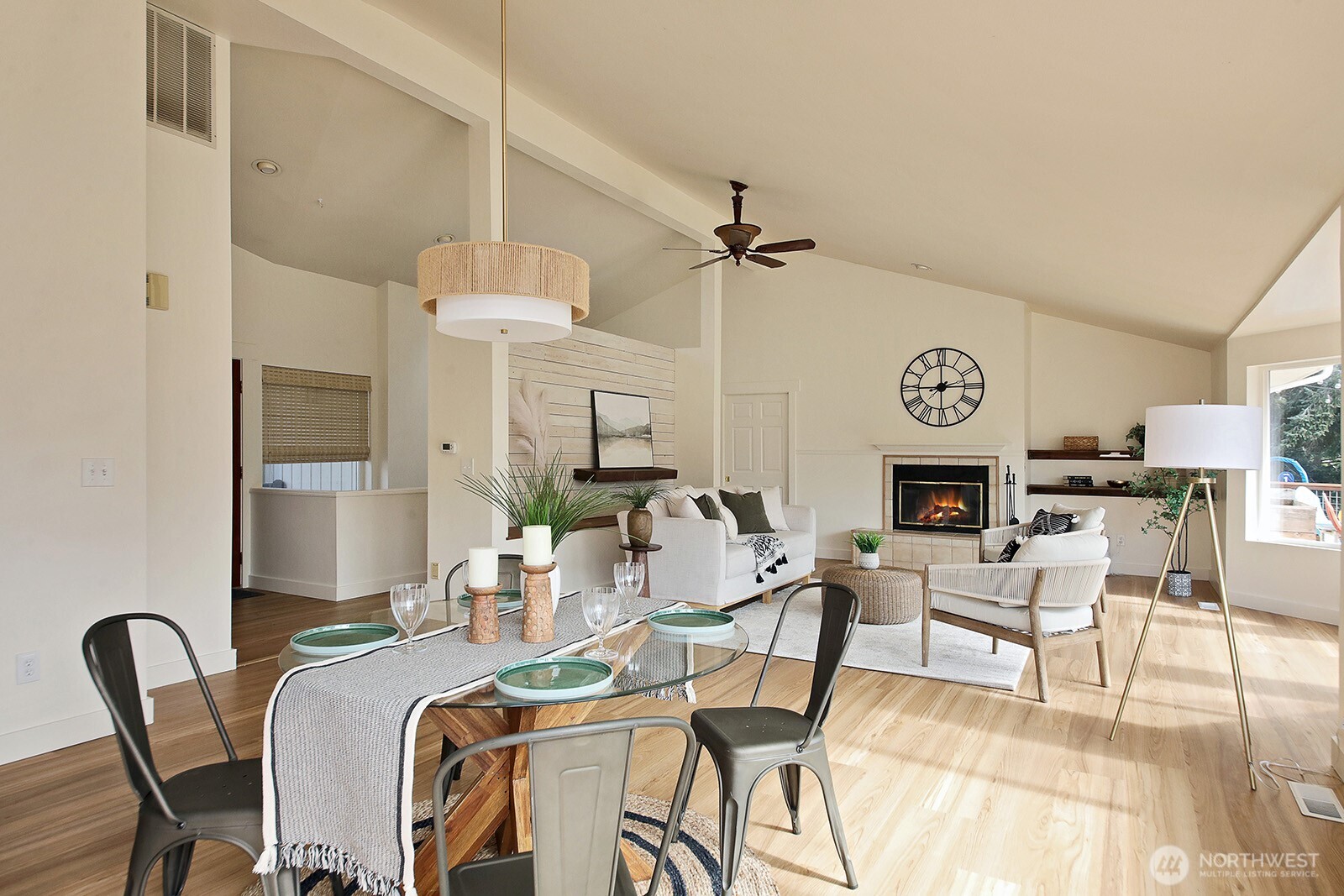 5663 Lenz Place , Langley, WA 98260