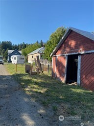 200 E Arizona Avenue , Roslyn, WA 98941