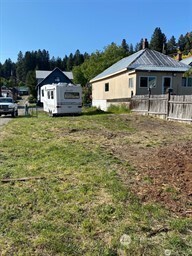 200 E Arizona Avenue , Roslyn, WA 98941