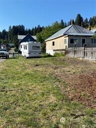 200 E Arizona Avenue , Roslyn, WA 98941 - Photo 5