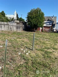 200 E Arizona Avenue , Roslyn, WA 98941