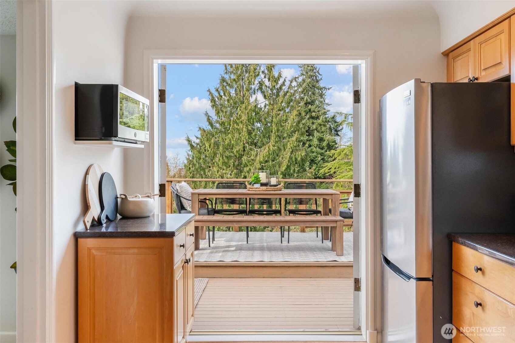 1910 NW 97th Street , Seattle, WA 98117