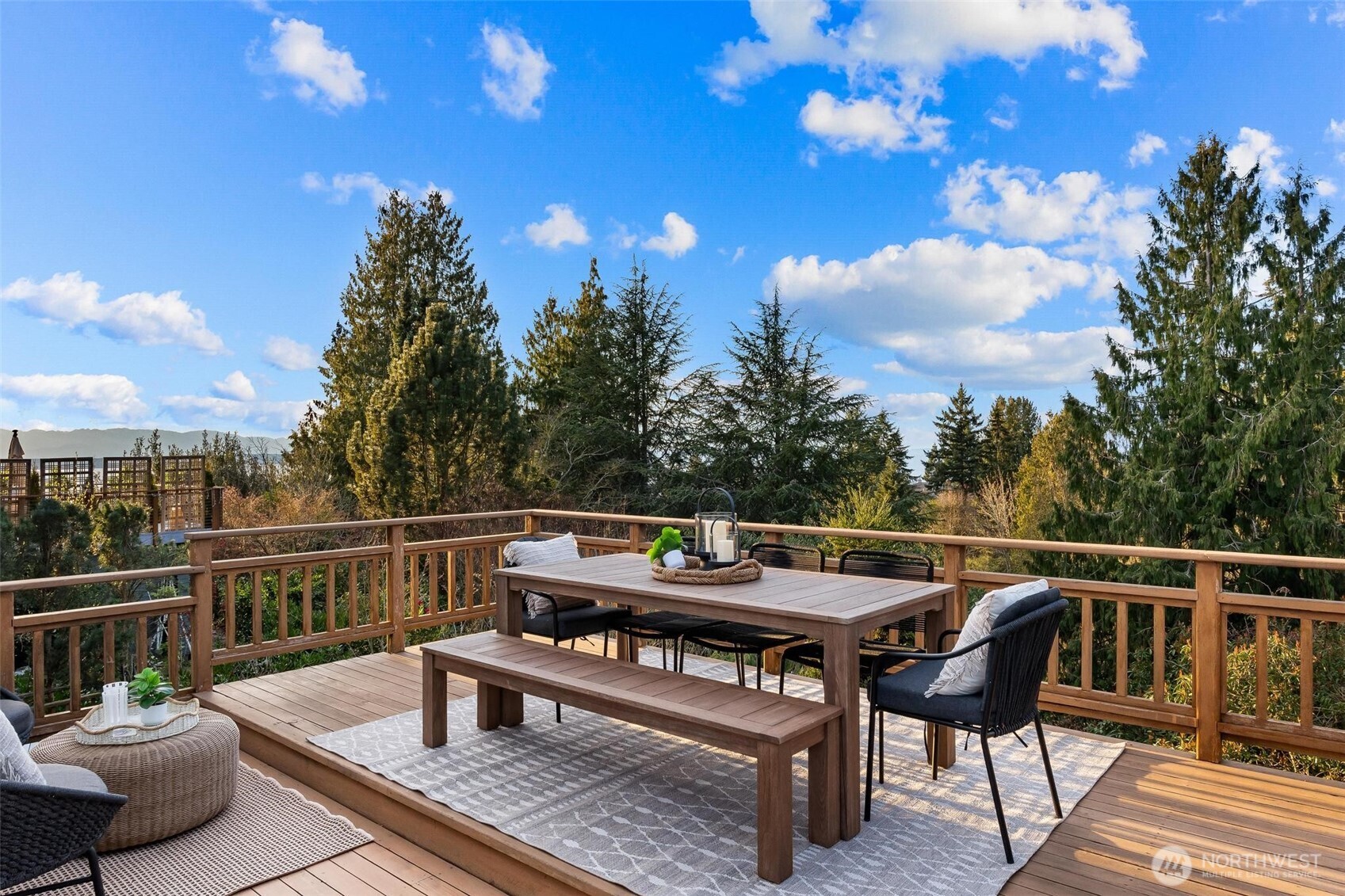 1910 NW 97th Street , Seattle, WA 98117