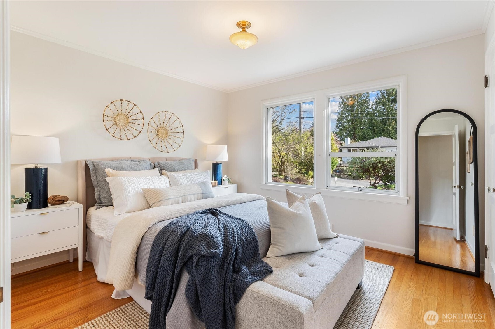 1910 NW 97th Street , Seattle, WA 98117