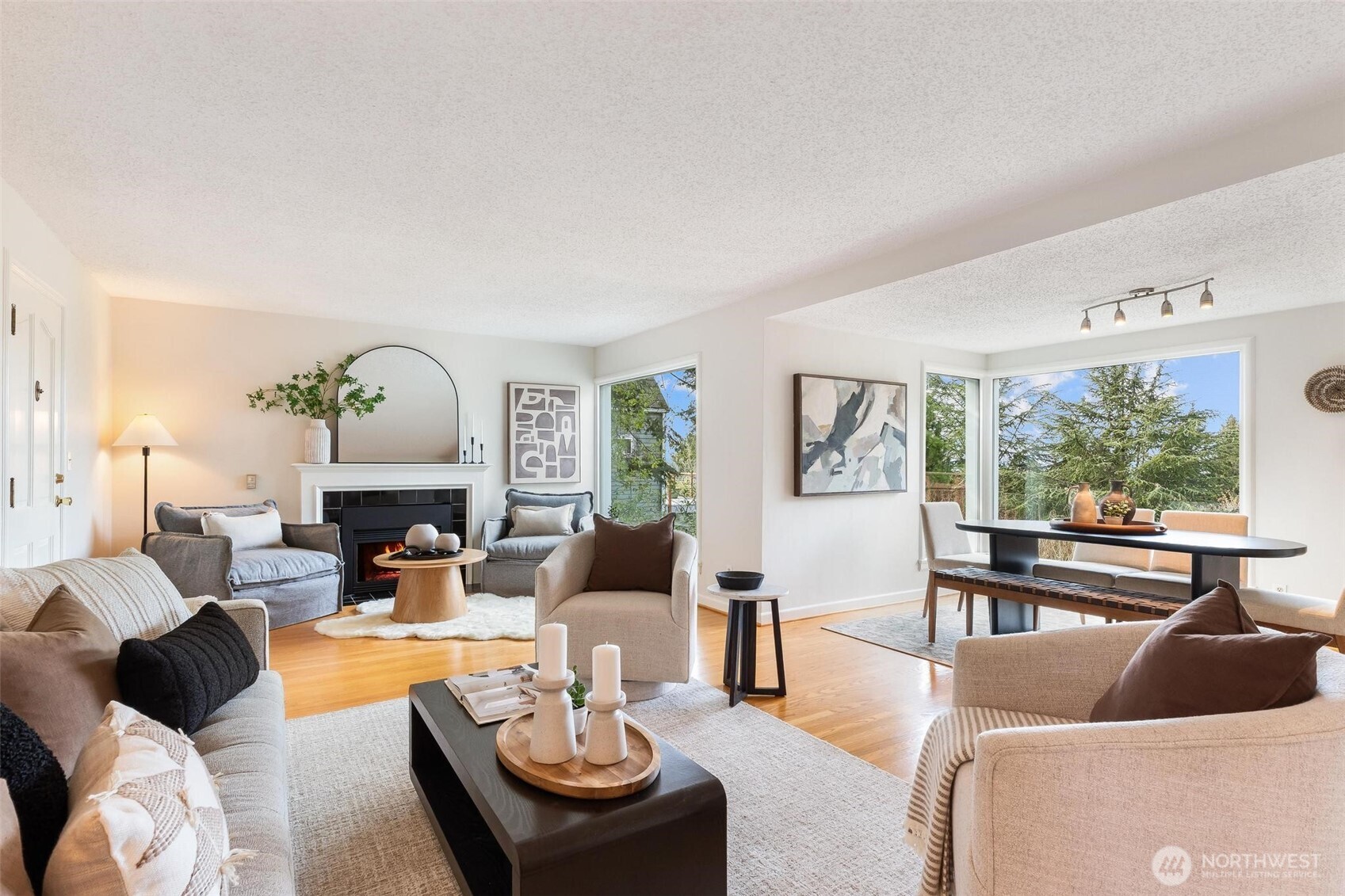 1910 NW 97th Street , Seattle, WA 98117