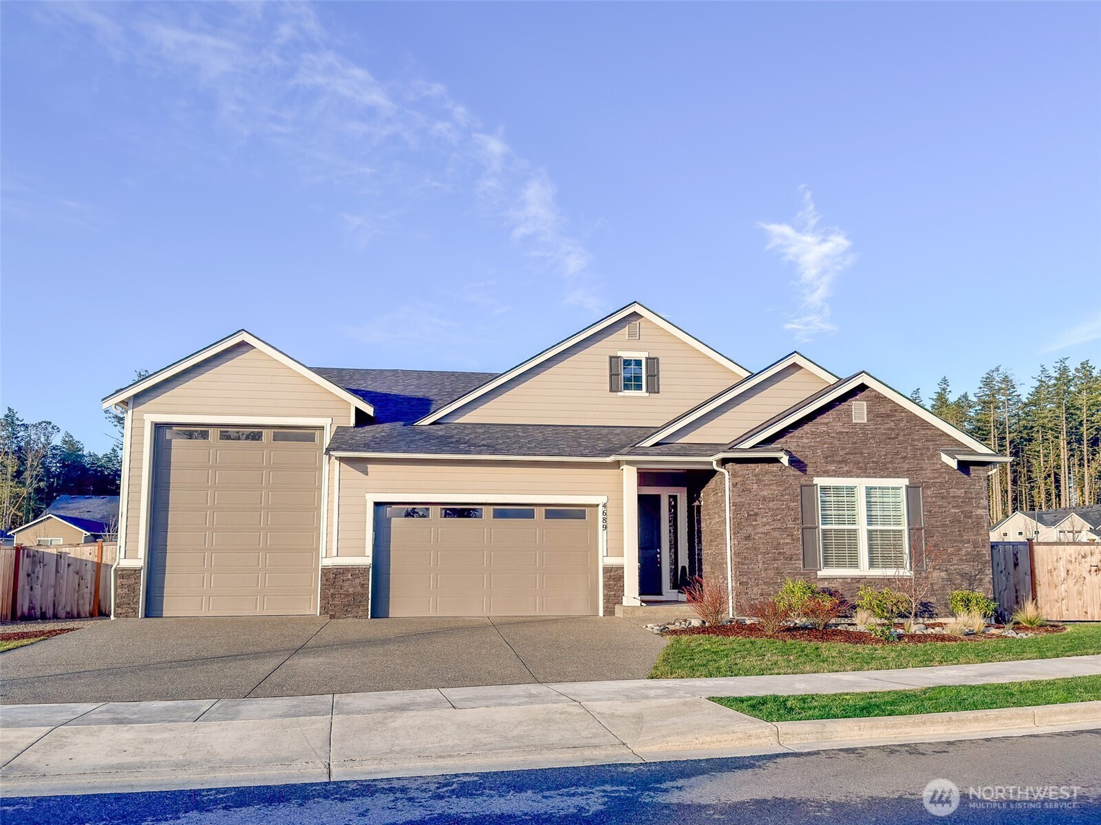 4689 Petrel Street , Port Townsend, WA 98368