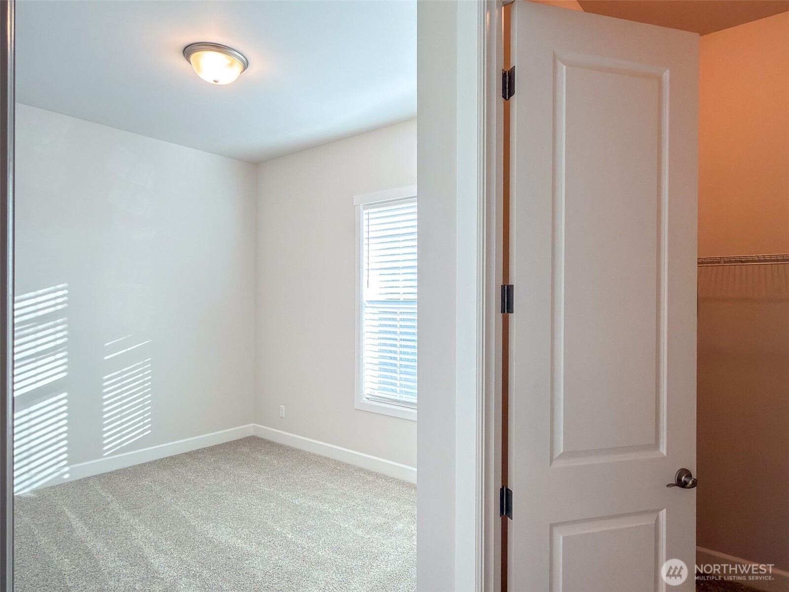 4689 Petrel Street , Port Townsend, WA 98368