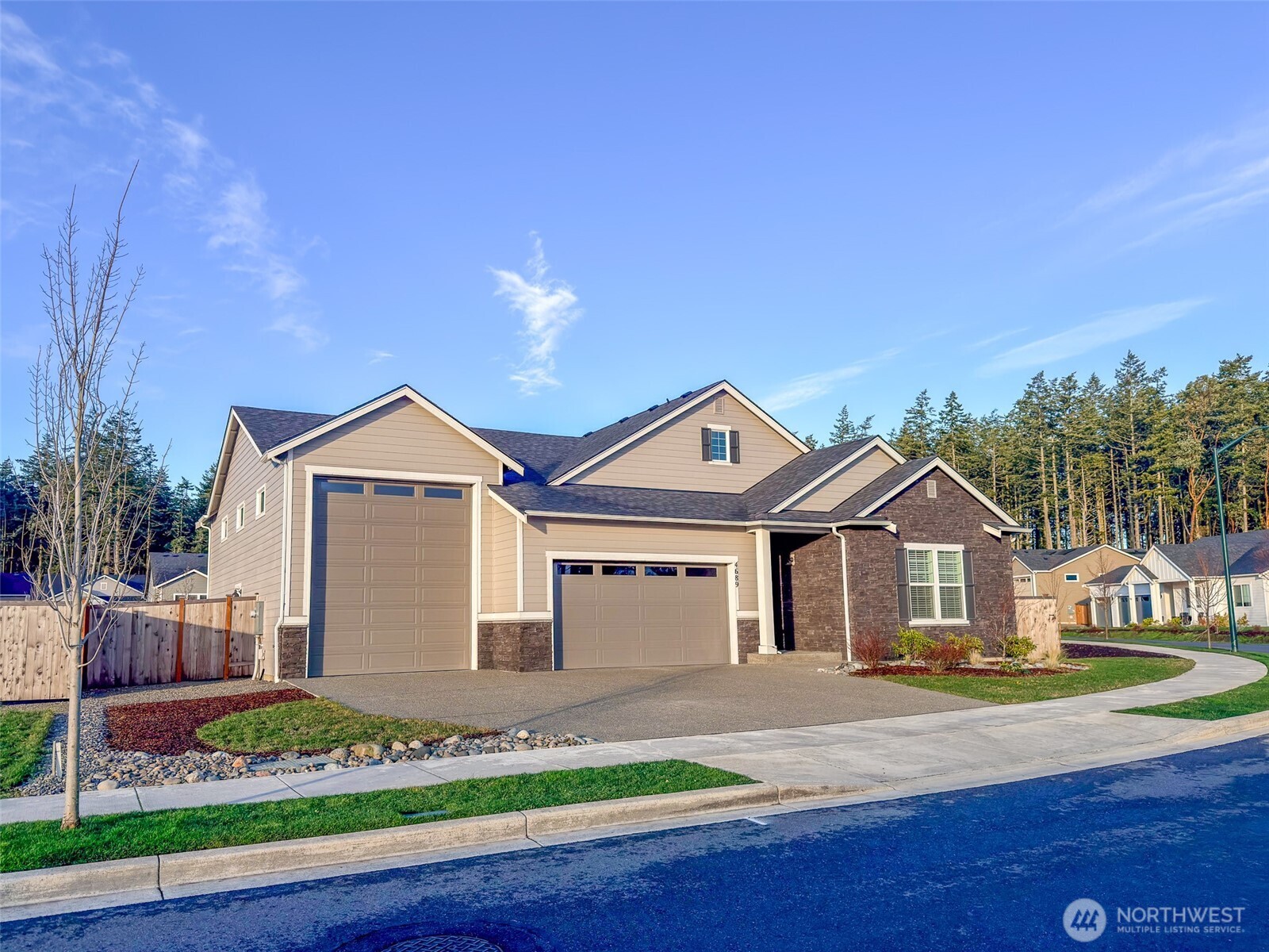 4689 Petrel Street , Port Townsend, WA 98368