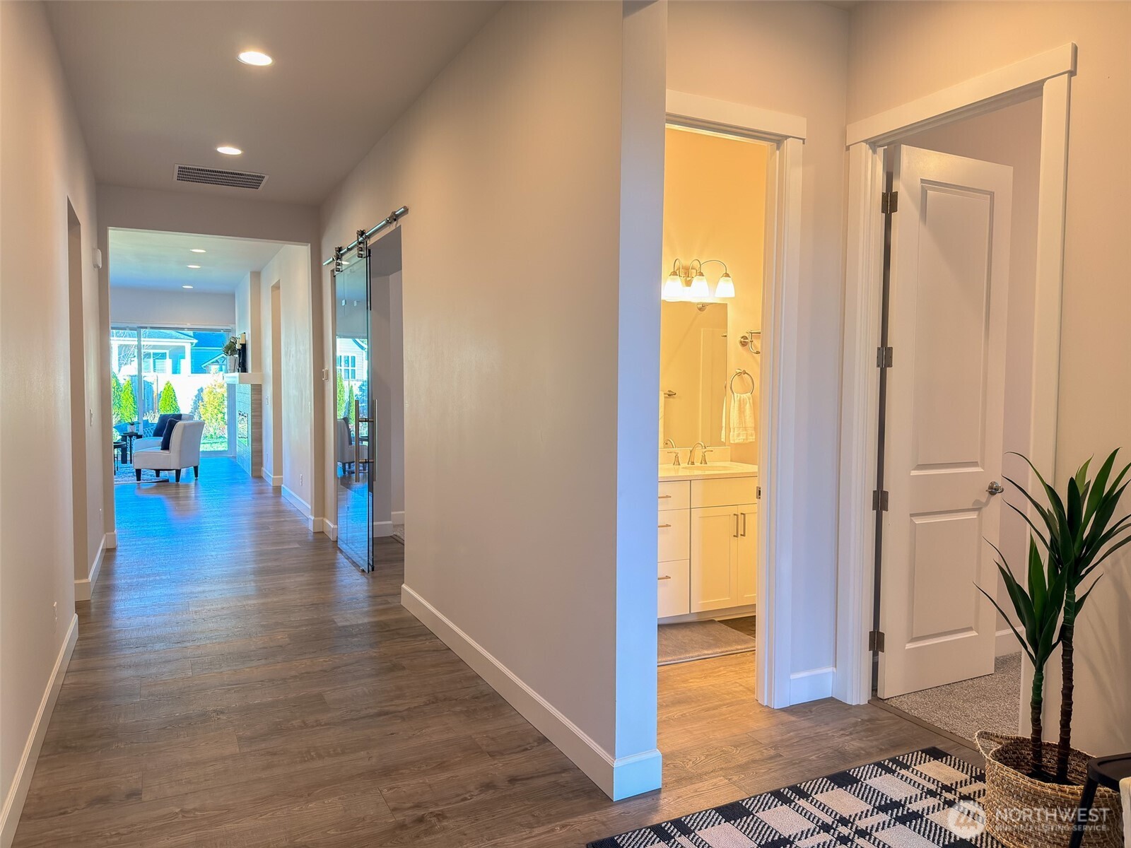 4689 Petrel Street , Port Townsend, WA 98368