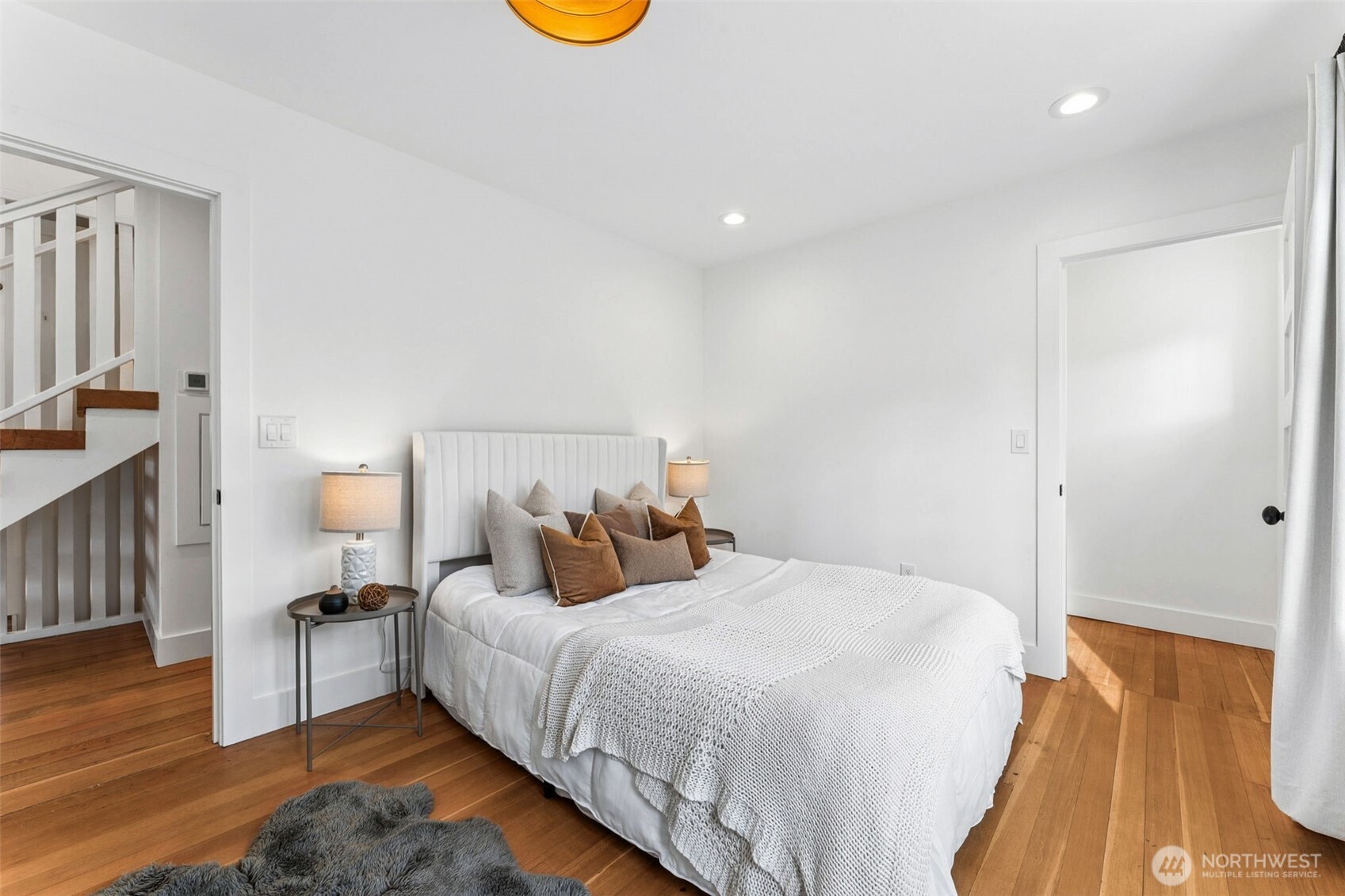 6010 49th Avenue SW, Seattle, WA 98136