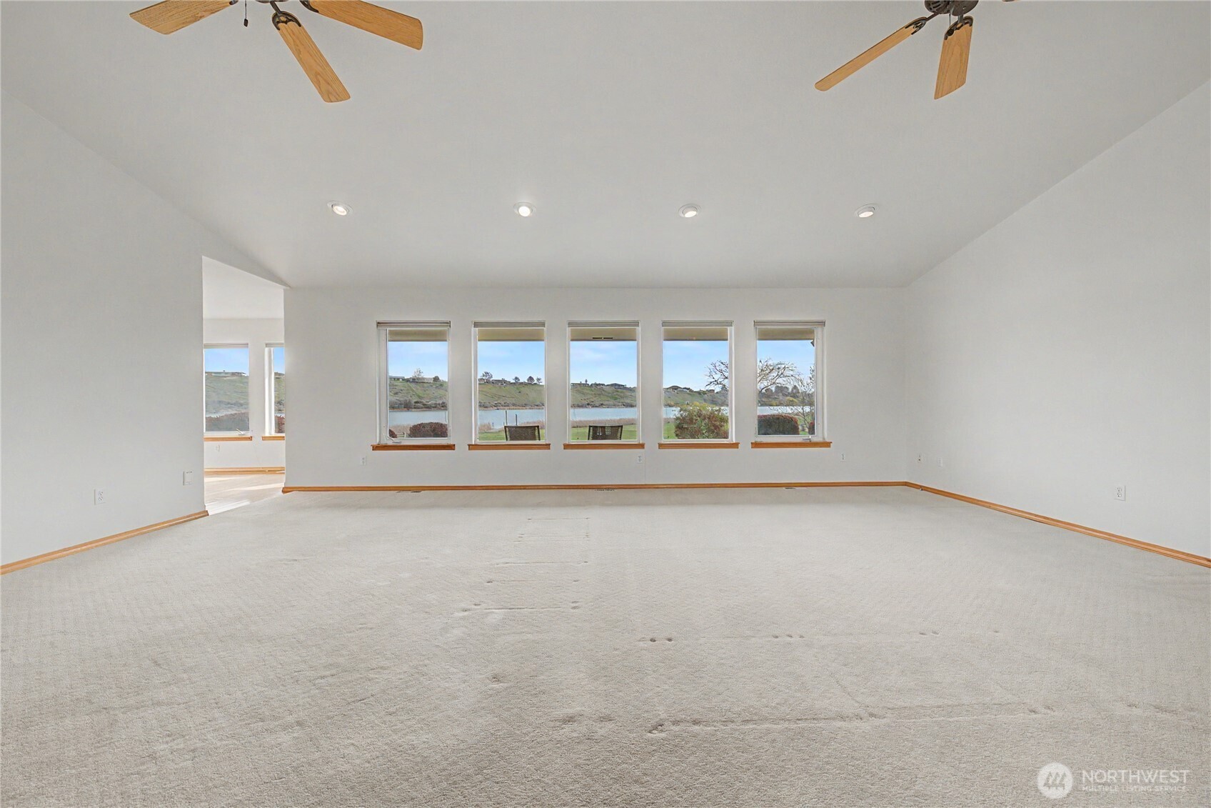 3103 NE Meadowlark Lane , Moses Lake, WA 98837