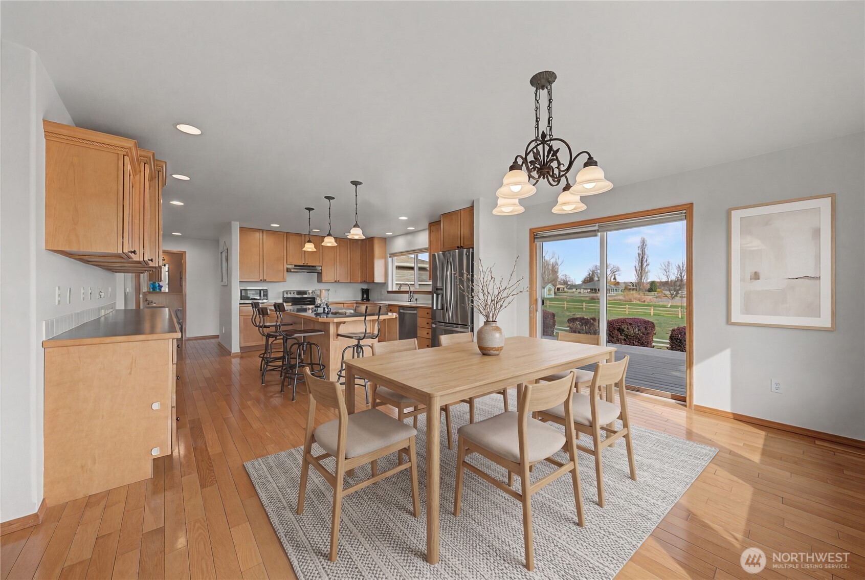 3103 NE Meadowlark Lane , Moses Lake, WA 98837