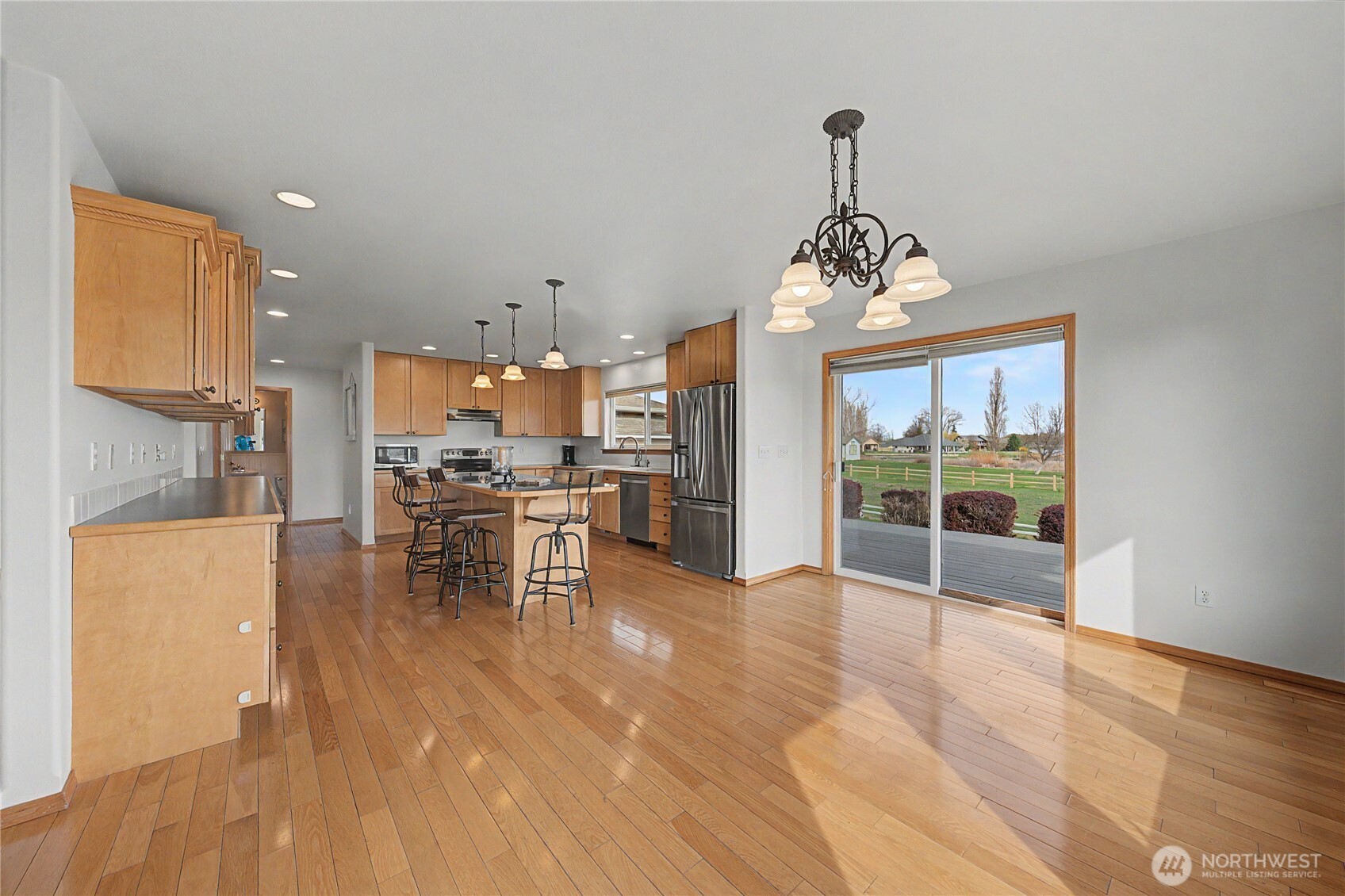 3103 NE Meadowlark Lane , Moses Lake, WA 98837