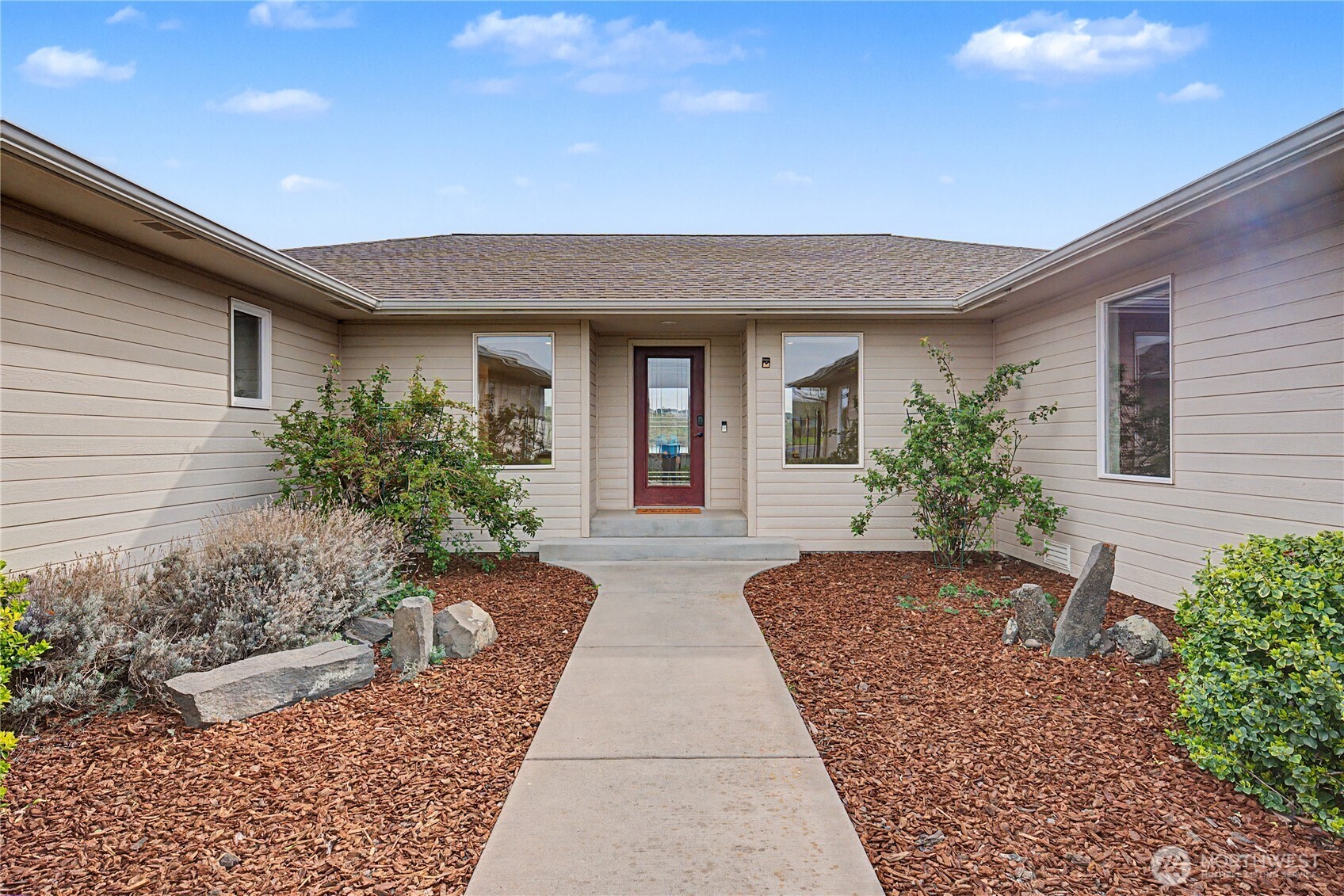 3103 NE Meadowlark Lane , Moses Lake, WA 98837