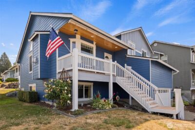 19 80th Drive NE, Lake Stevens, WA 98258 - Photo 2
