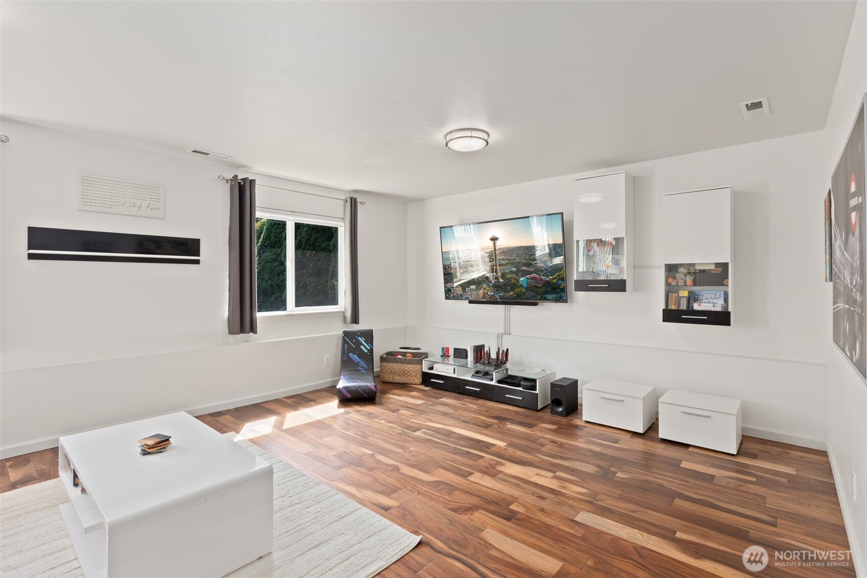 19 80th Drive NE, Lake Stevens, WA 98258