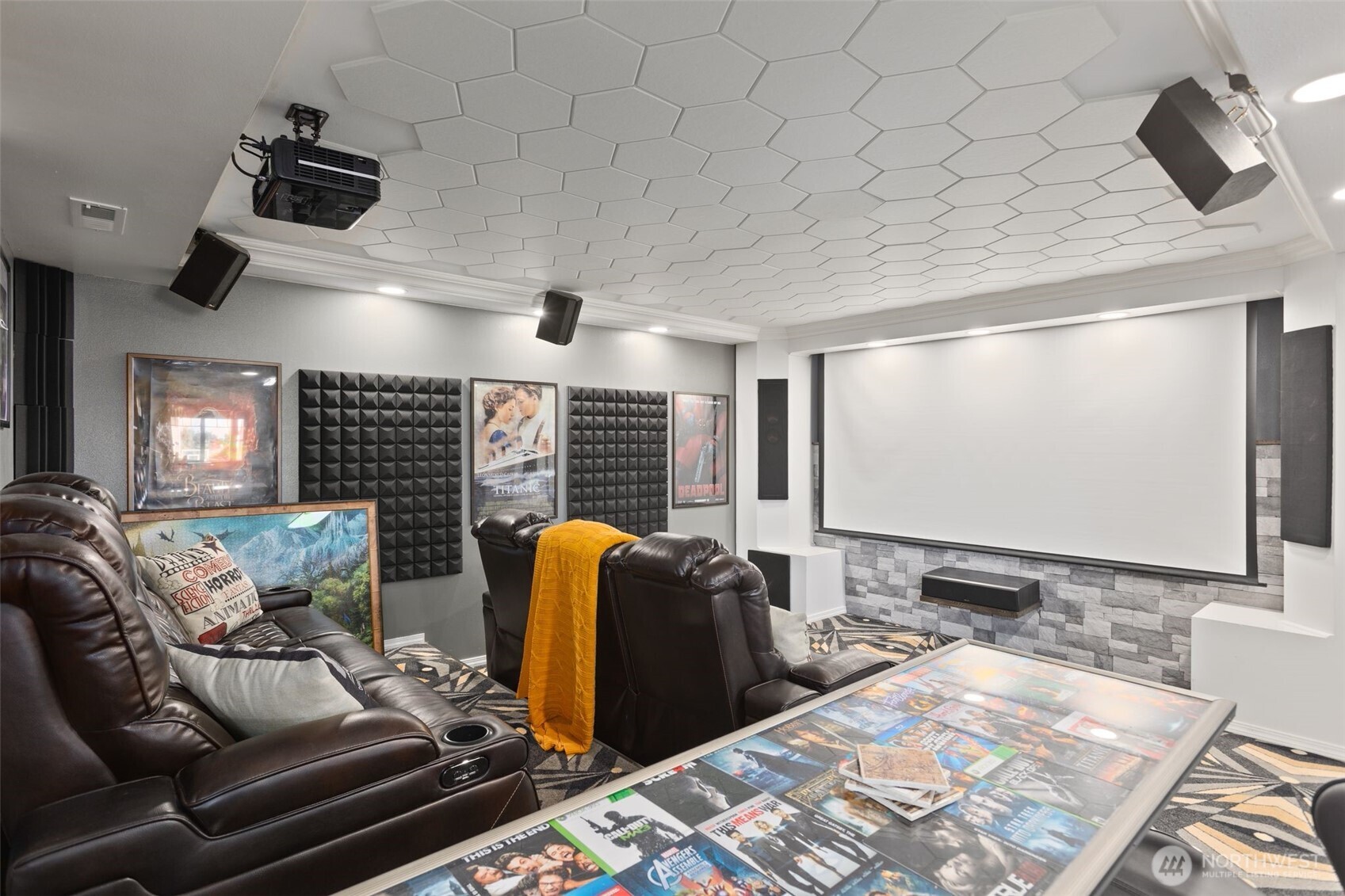 19 80th Drive NE, Lake Stevens, WA 98258