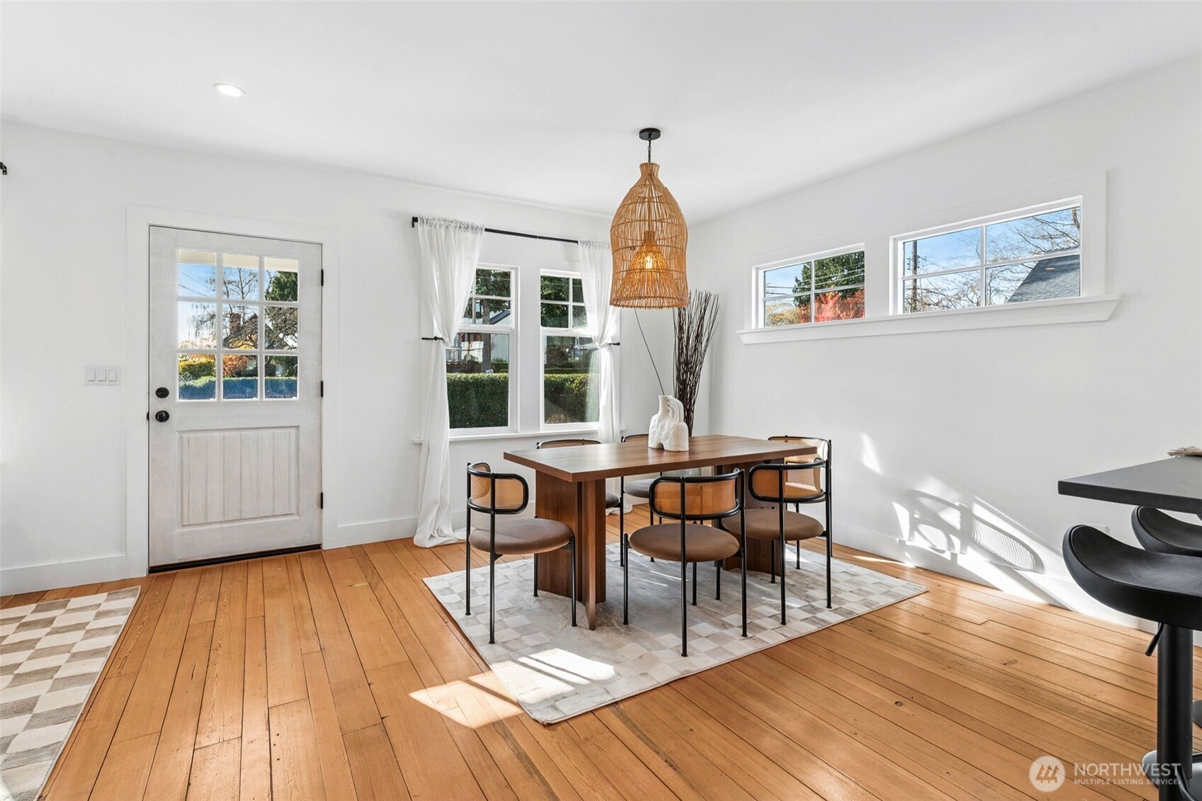 6010 49th Avenue SW, Seattle, WA 98136