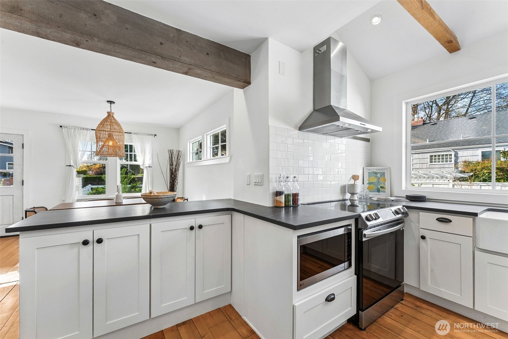 6010 49th Avenue SW, Seattle, WA 98136