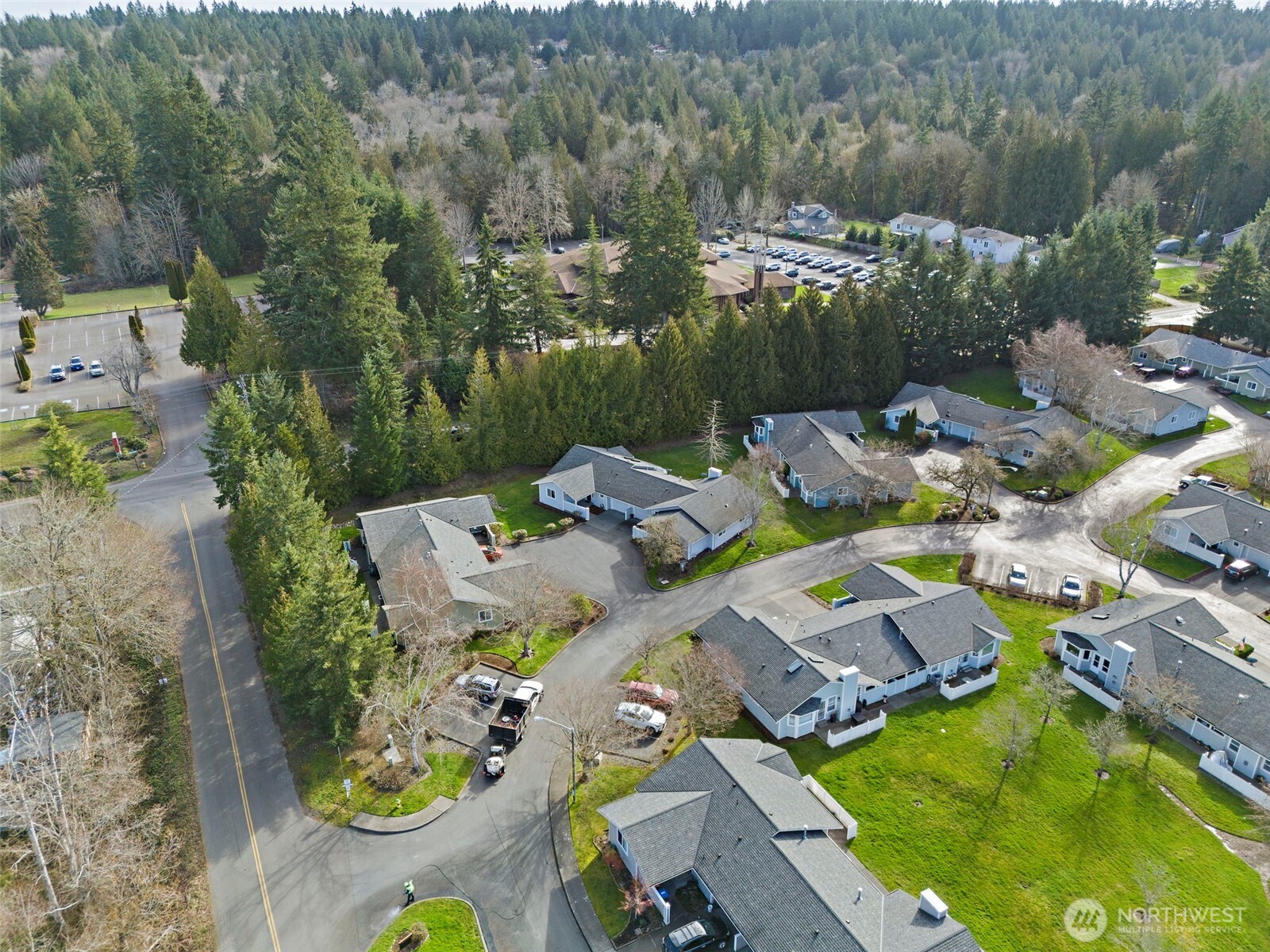 923 NW Leisure Ln , Bremerton, WA 98311