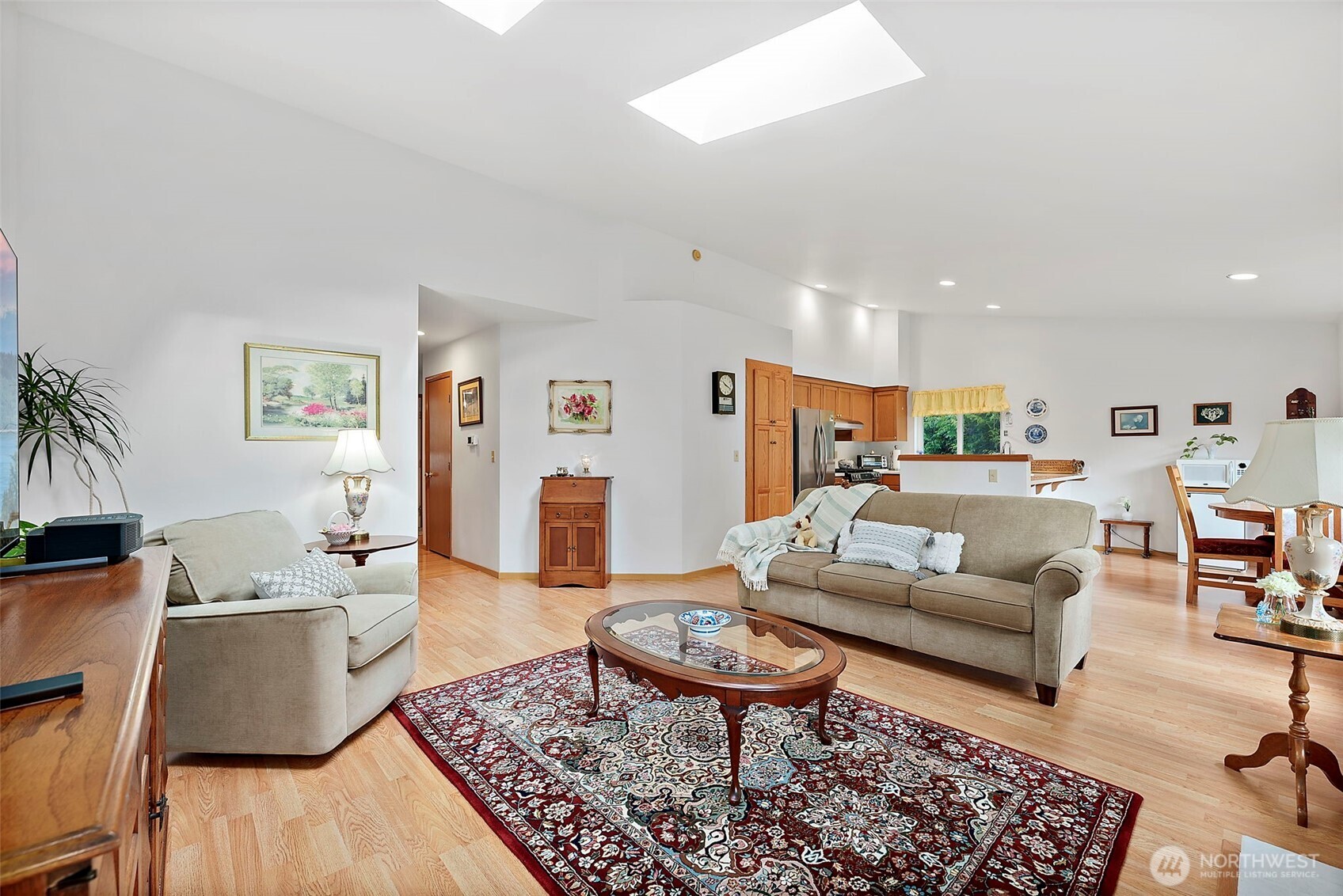 923 NW Leisure Ln , Bremerton, WA 98311
