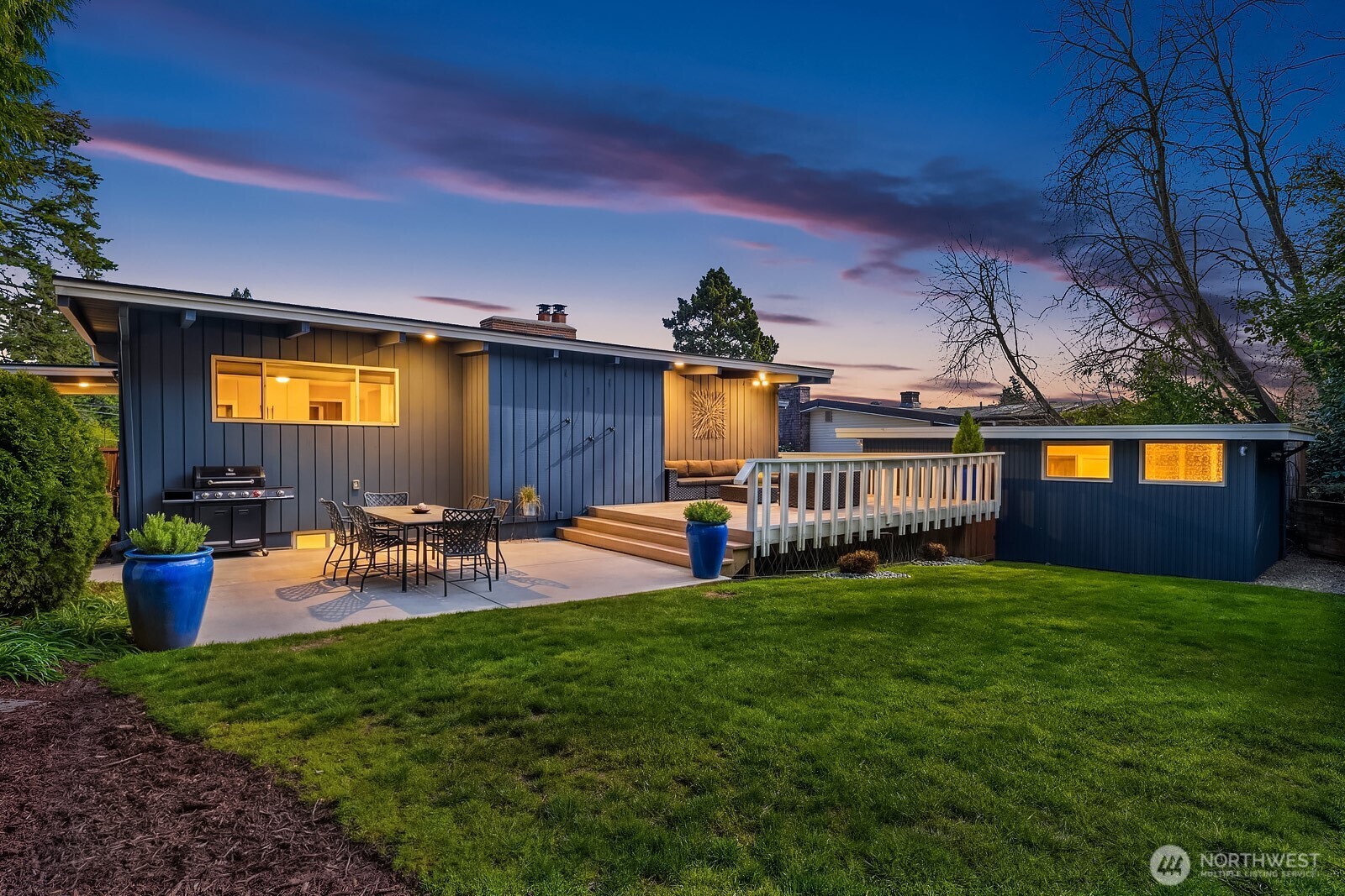 16623 Sylvester Road SW, Burien, WA 98166