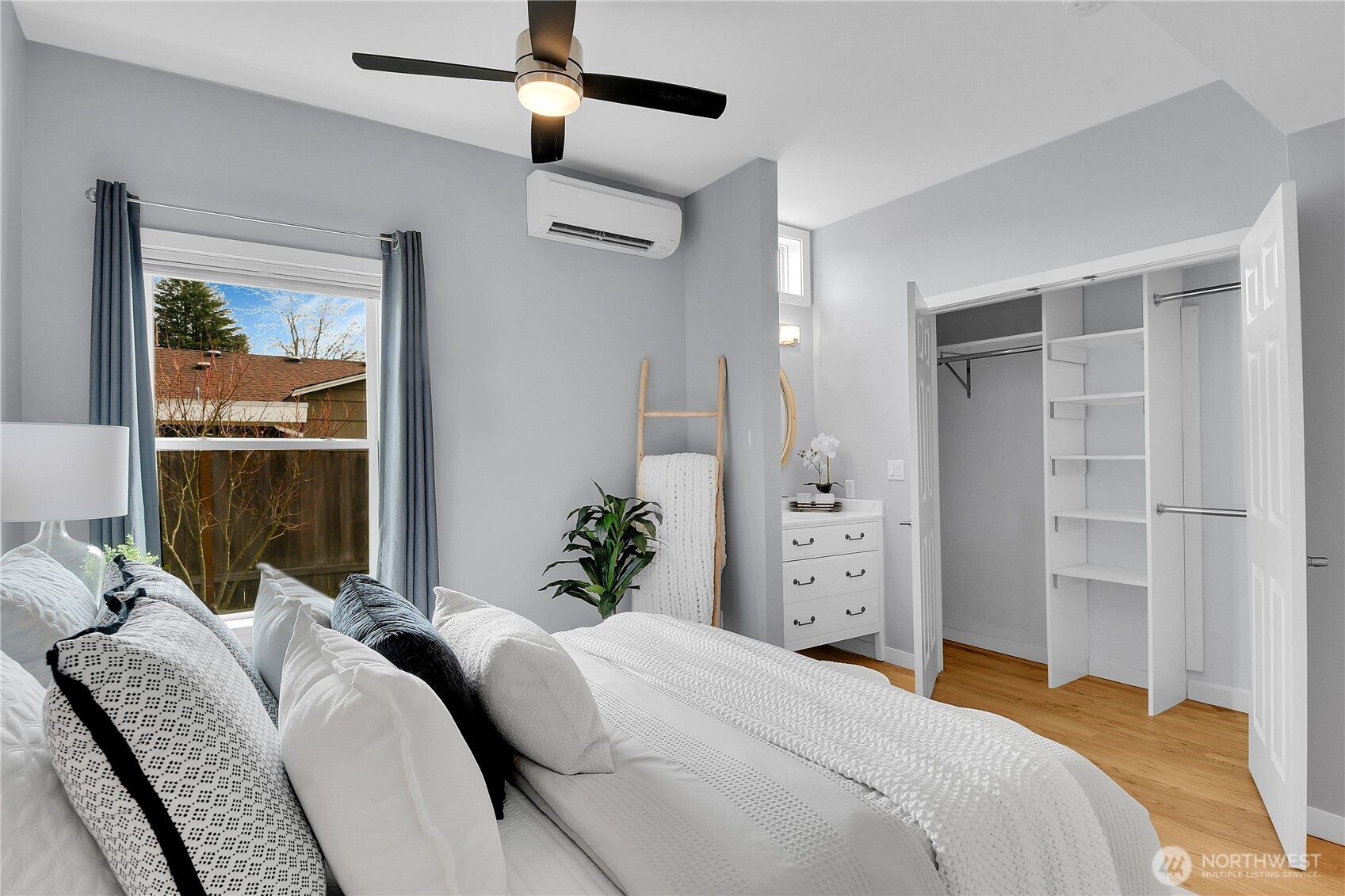 13504 15th Place NE, Seattle, WA 98125