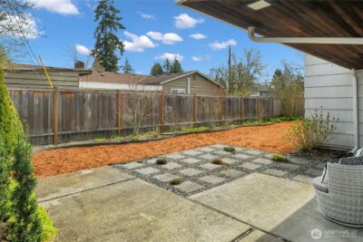 13504 15th Place NE, Seattle, WA 98125 - Photo 27