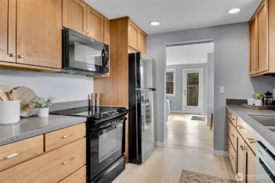13504 15th Place NE, Seattle, WA 98125 - Photo 7