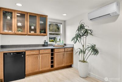 13504 15th Place NE, Seattle, WA 98125 - Photo 10