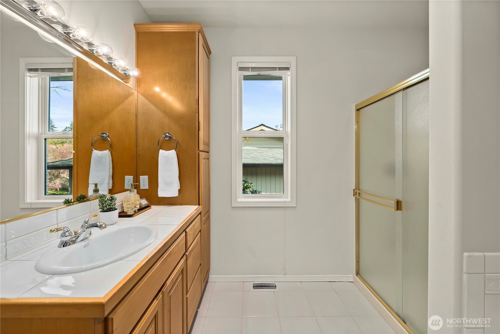 31425 36th Avenue SW, Federal Way, WA 98023