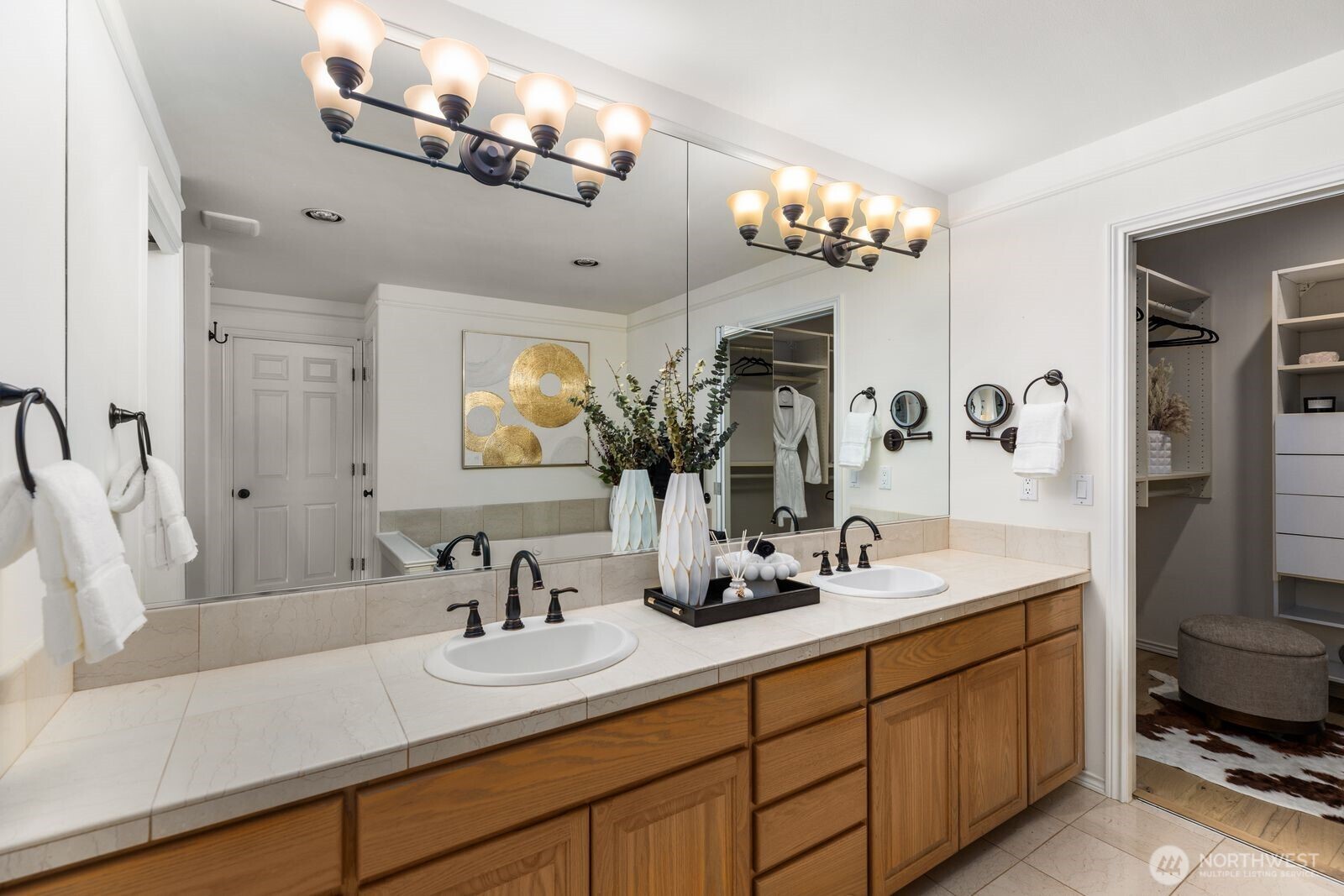 2349 Harbor Avenue SW #701, Seattle, WA 98126