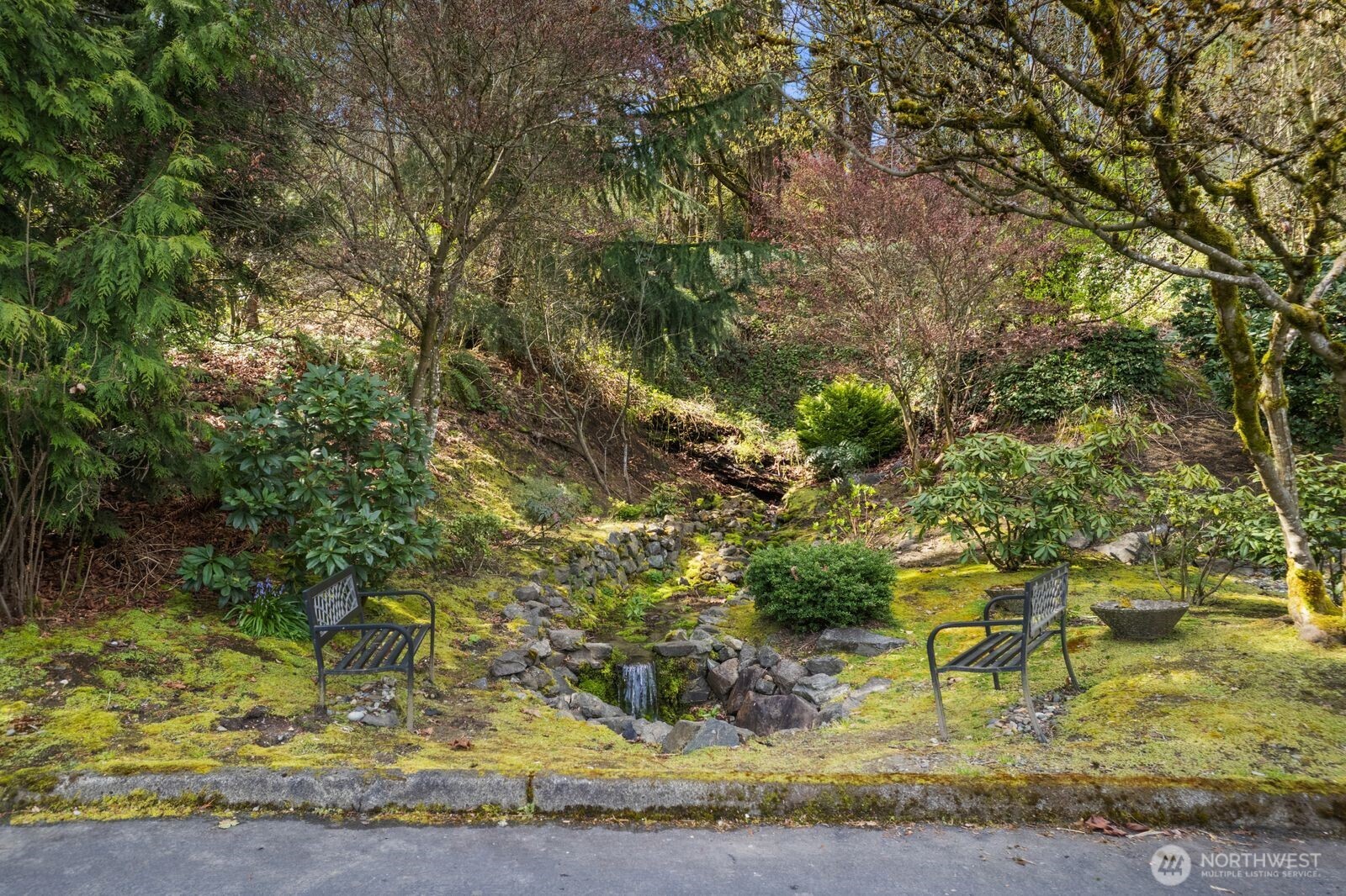 2349 Harbor Avenue SW #701, Seattle, WA 98126