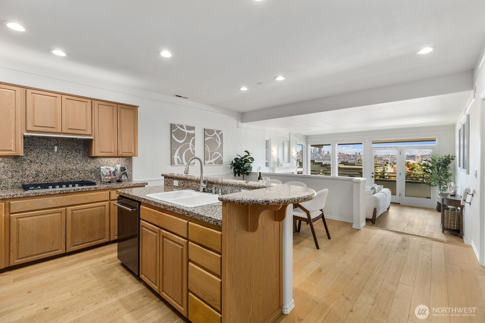 2349 Harbor Avenue SW #701, Seattle, WA 98126