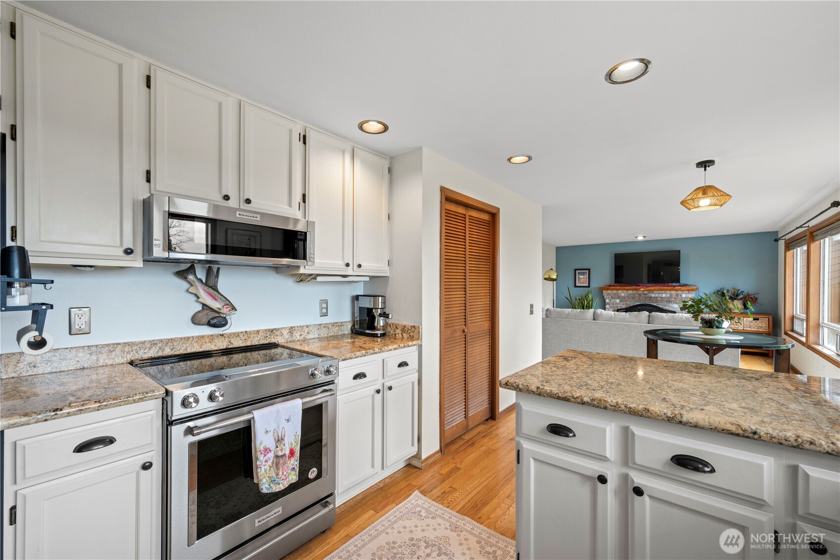 10516 Vernon Road , Lake Stevens, WA 98258