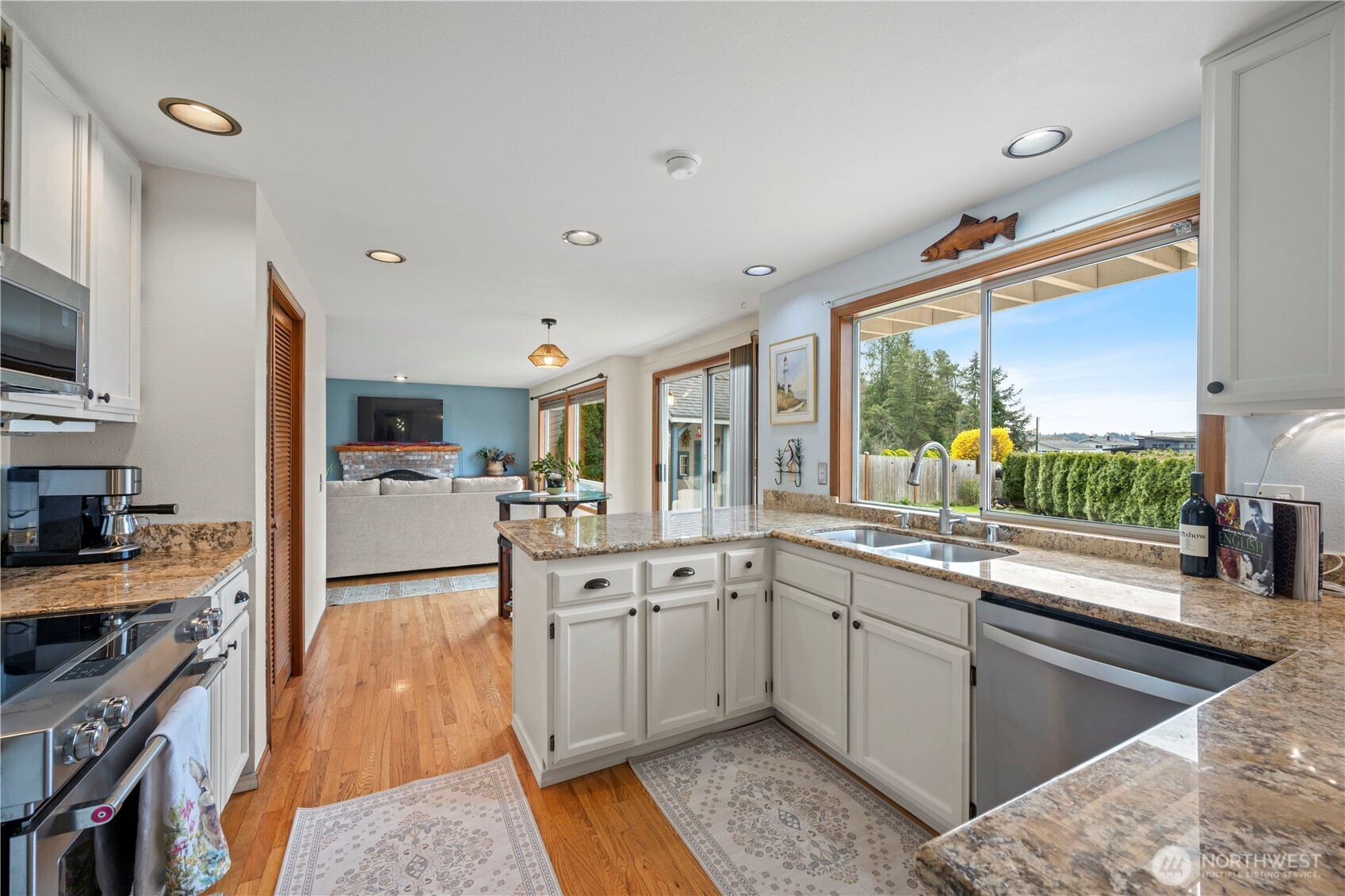 10516 Vernon Road , Lake Stevens, WA 98258